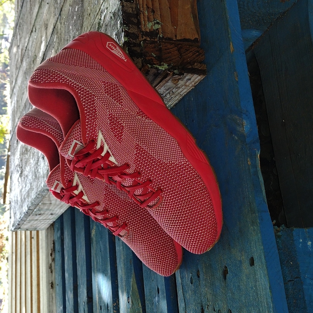 PUMA,RED&WHITE,TRINONIC,10.5